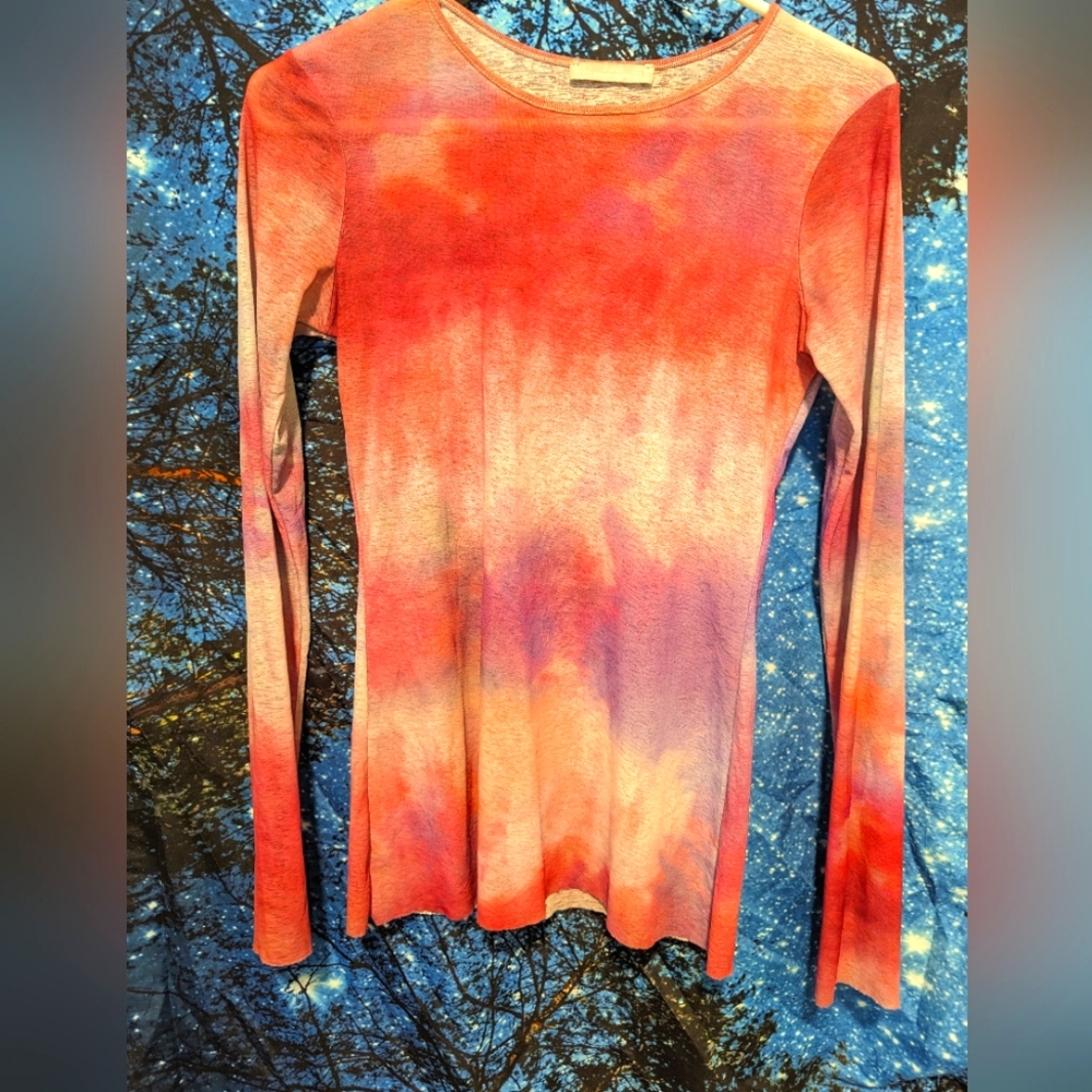 Size small Zara shear long sleeve shirt